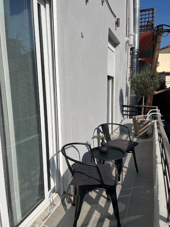 Charcoal Thirteen Apartment Kavala Exterior photo